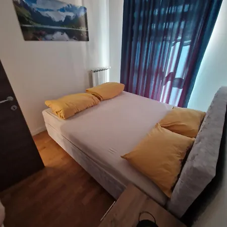 Bulevar Square Apartment Sarajevo